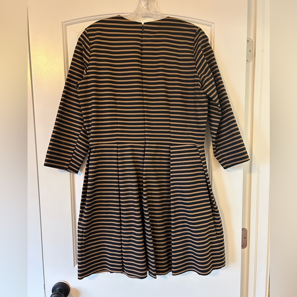 Gap Fit & Flare Gold and Black Dress Size 12